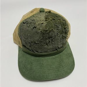 Vintage 90s trucker hat